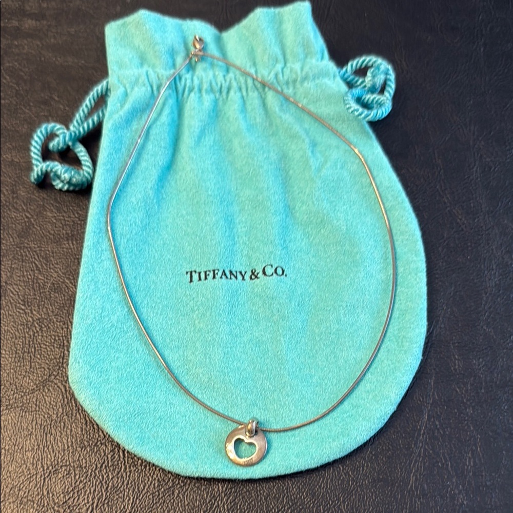 Tiffany & Co. Heart Cutout Pendant Necklace in Silver